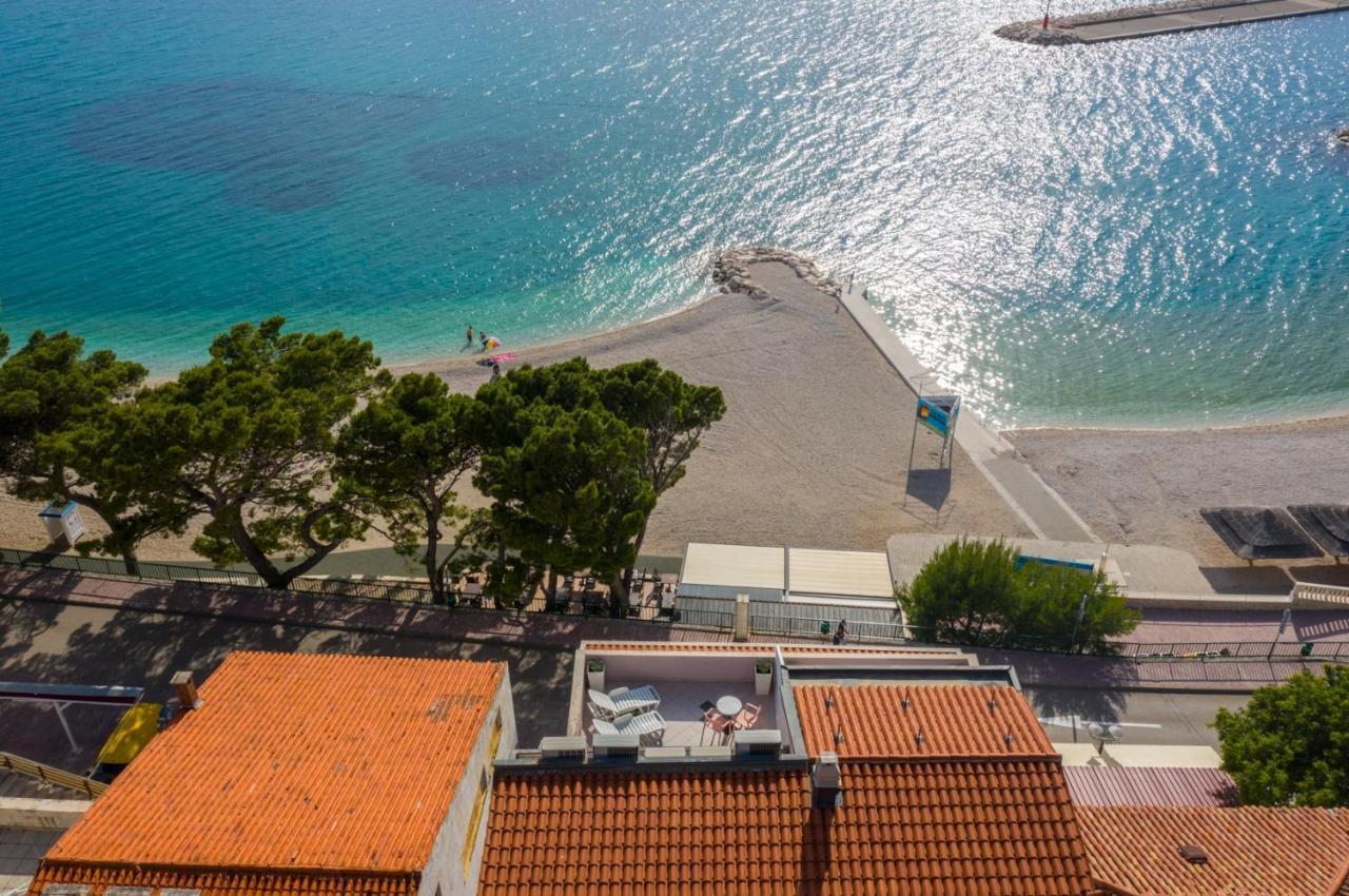 Villa Rozika Baška Voda エクステリア 写真