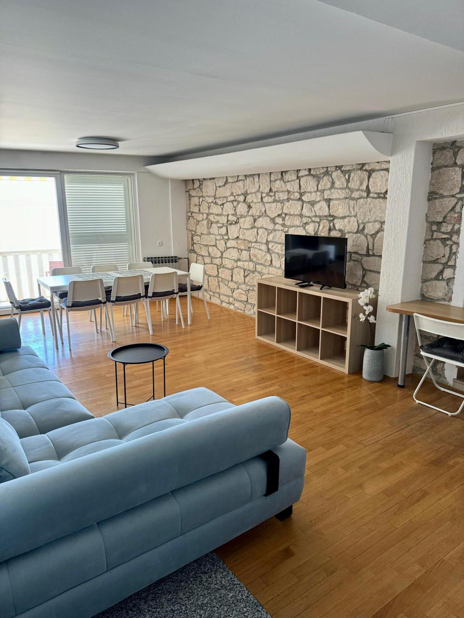 Villa Rozika Baška Voda エクステリア 写真