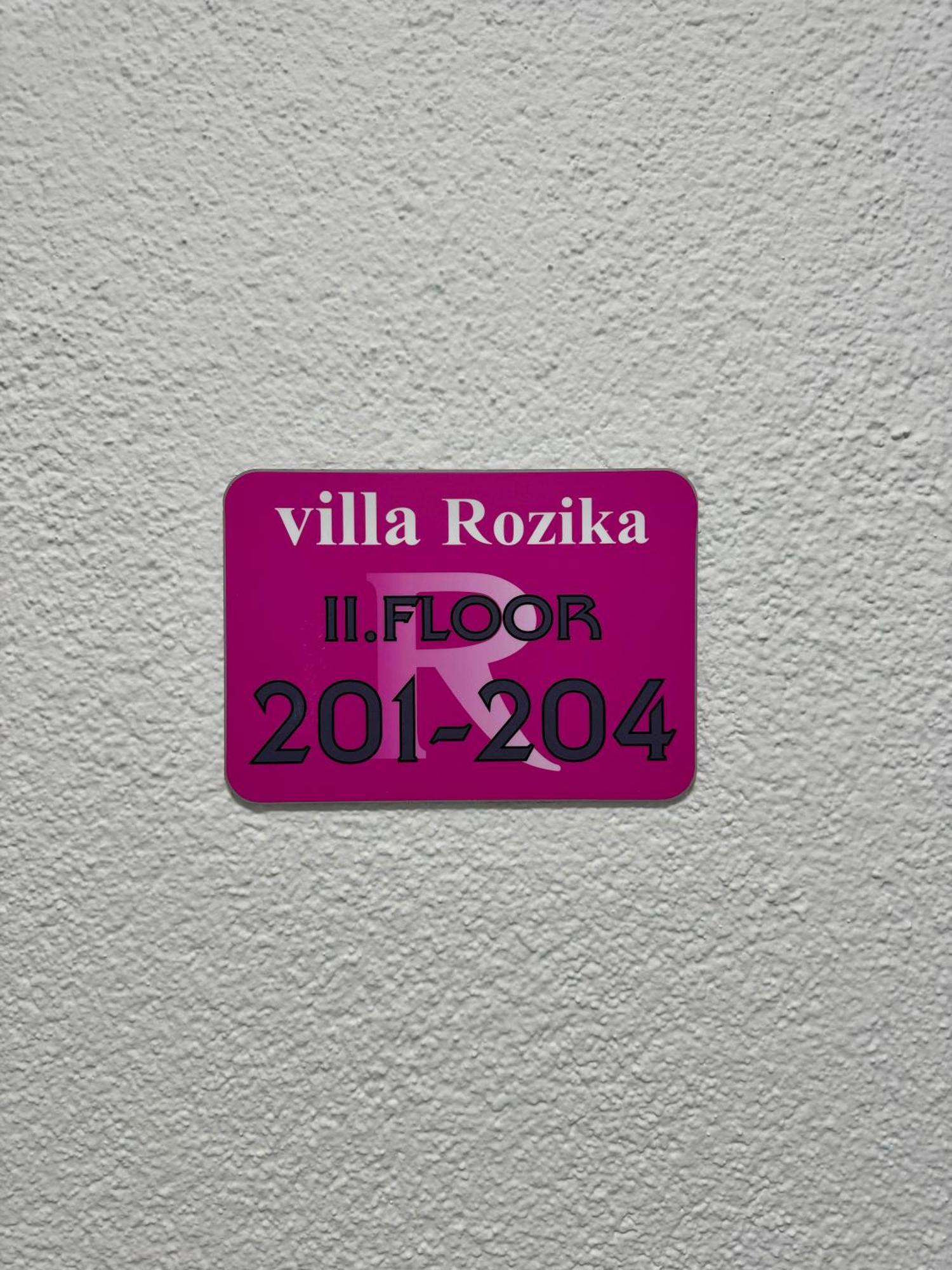 Villa Rozika Baška Voda エクステリア 写真
