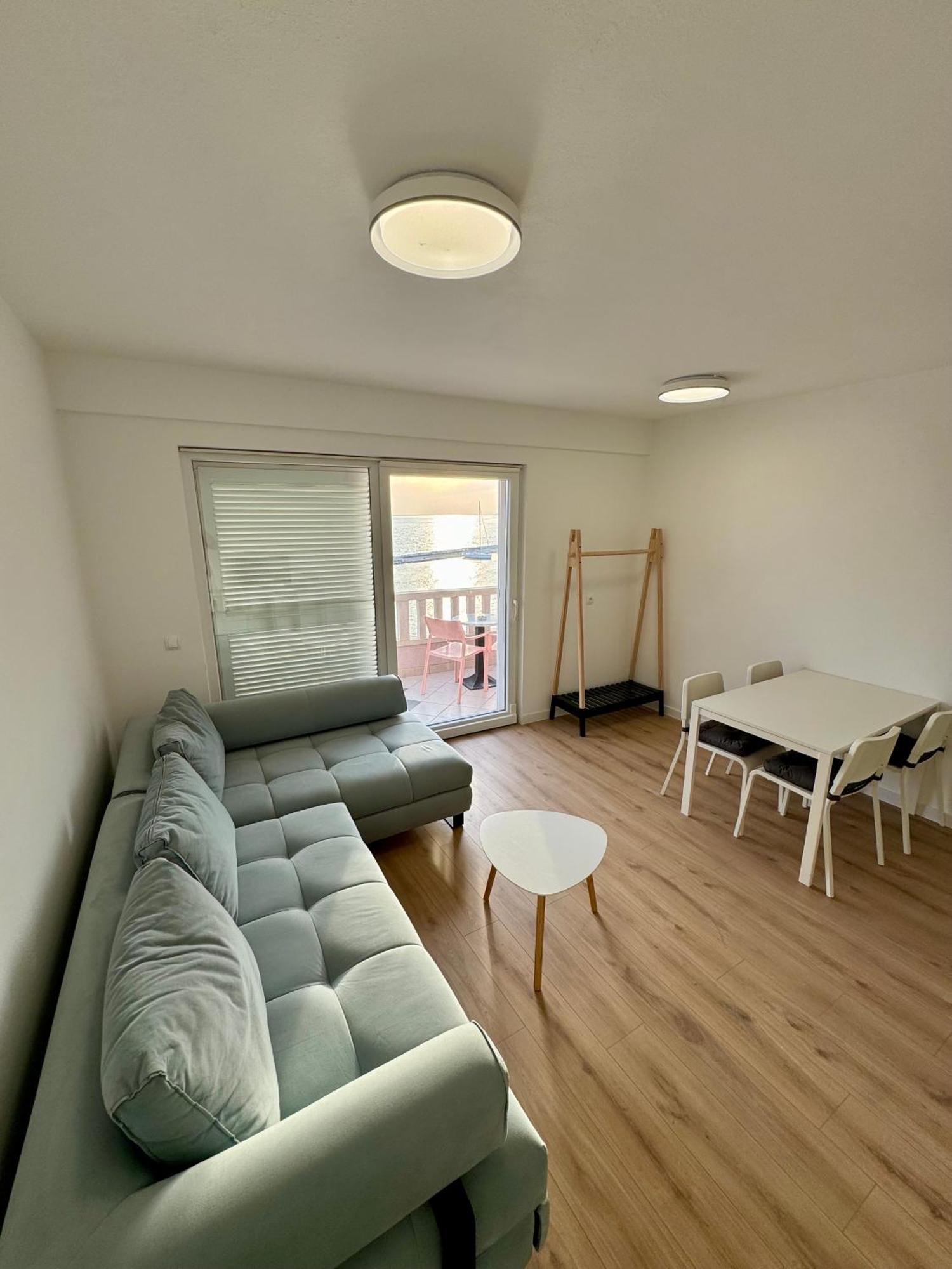 Villa Rozika Baška Voda エクステリア 写真